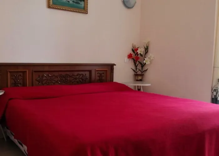Bed & Breakfast Liayi Family Hotel（李阿姨家庭旅馆） Rome